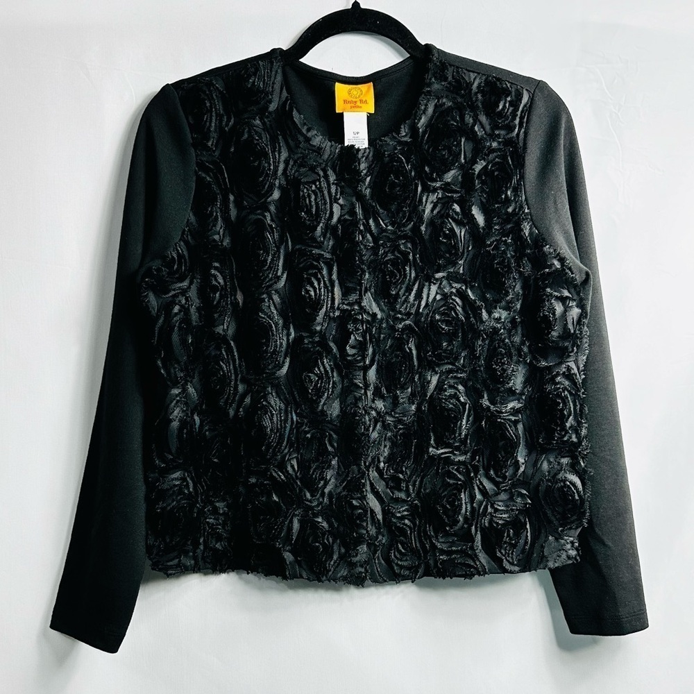 Ruby Rd. Petite Women’s Sz 12P Black Floral Appliqué Hook & Eye Closure Blazer - Picture 2 of 7